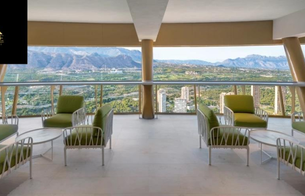 Zamieszkaj w wieżowcu Intempo