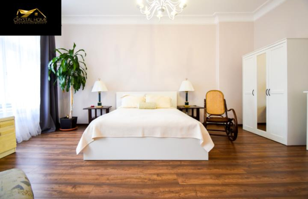 136m2, 4 pokoje, I piętro, 2 balkony