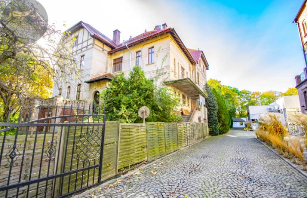 Kamienica, blisko centrum, projekt na 15 mieszkań