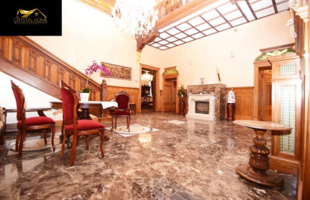 Odrestaurowany Pałac na sprzedaż