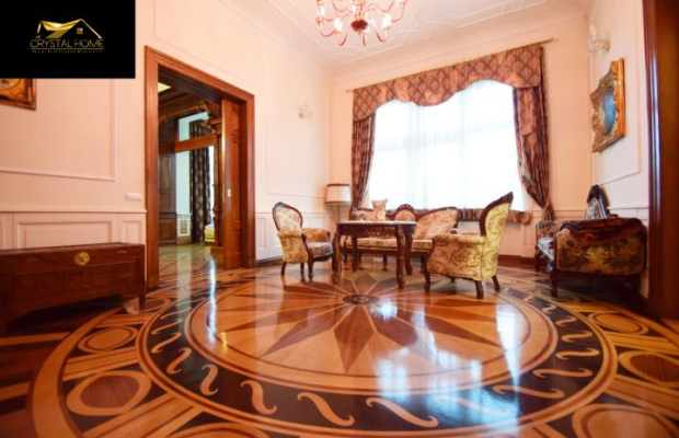 Odrestaurowany Pałac na sprzedaż