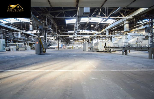 OBIEKT PRZEMYSŁOWO-PRODUKCYJNY Z PARKINGAMI