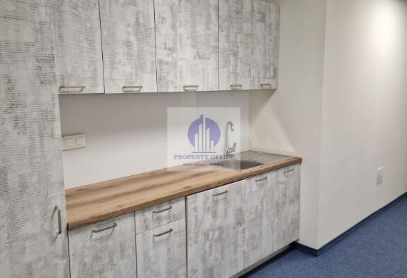 Mokotów: budynek biurowy 489m2