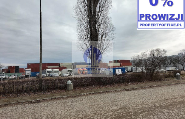 Praga Północ: plac na wynajem