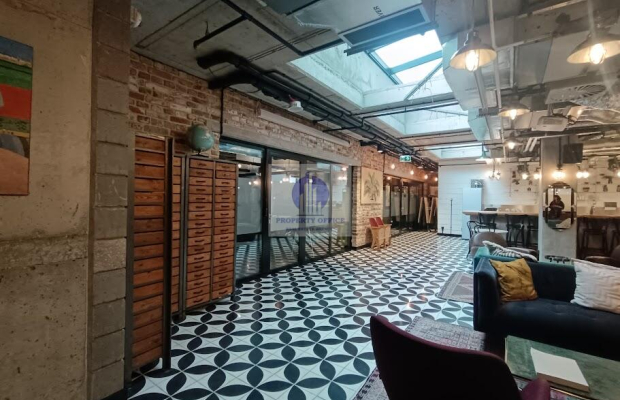 Śródmieście: umeblowane biuro na wynajem