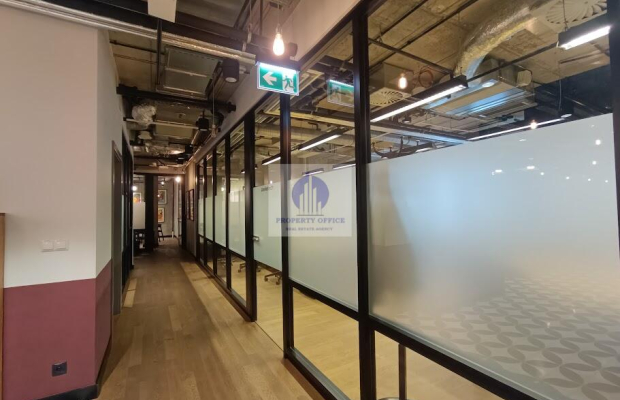 Śródmieście: umeblowane biuro na wynajem