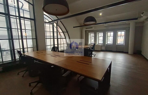 Śródmieście: biuro serwisowane na wynajem