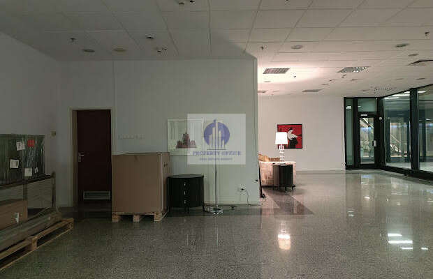 Śródmieście: lokal handlowo-usługowy na wynajem