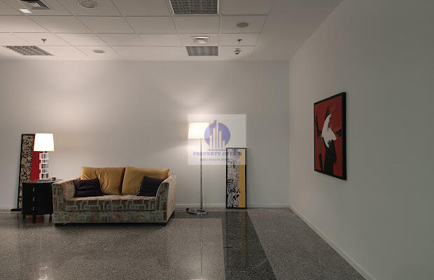 Śródmieście: lokal handlowo-usługowy na wynajem