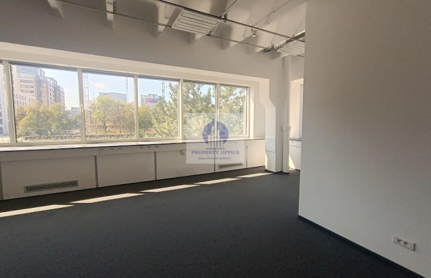 Mokotów : lokal biurowy na wynajem