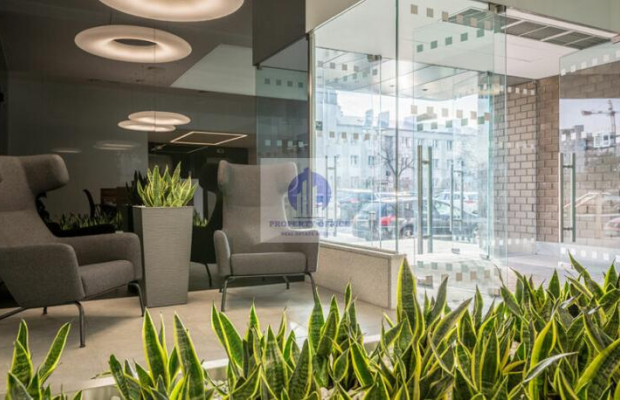 Włochy : lokal biurowy na wynajem