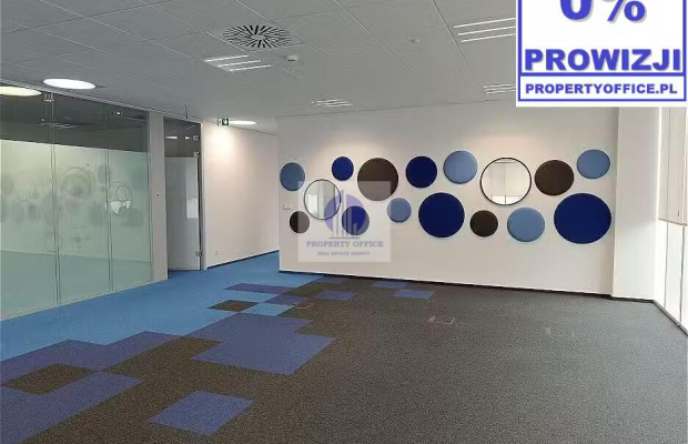 Włochy: lokal biurowy na wynajem