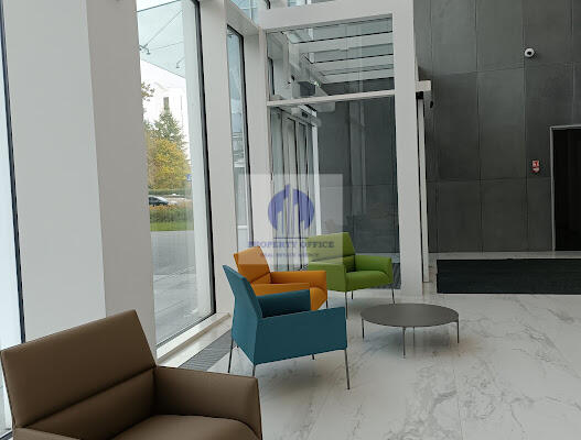 Włochy: lokal biurowy na wynajem