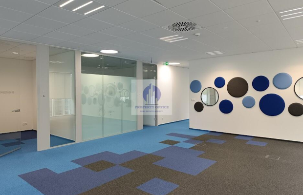 Włochy: lokal biurowy na wynajem