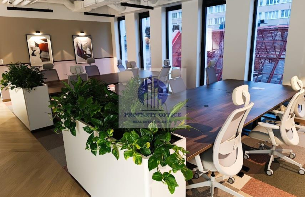 Ochota: biurko w coworkingu na wynajem