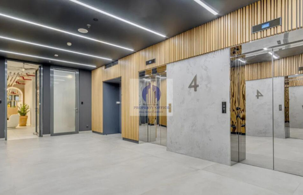 Śródmieście: umeblowane biuro na wynajem