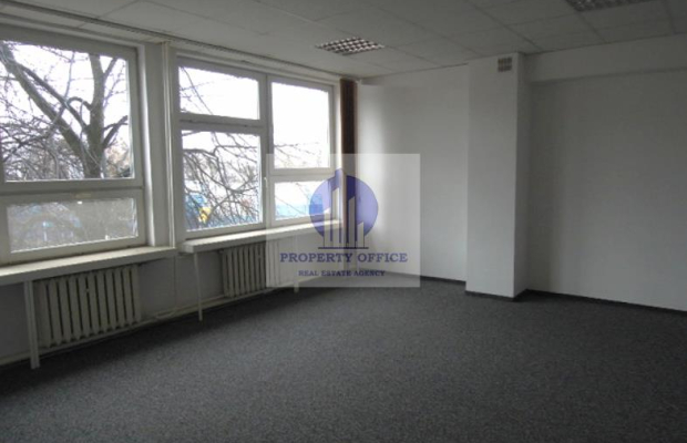 Włochy: lokal biurowy na wynajem