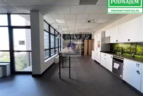Ochota: lokal biurowy na podnajem