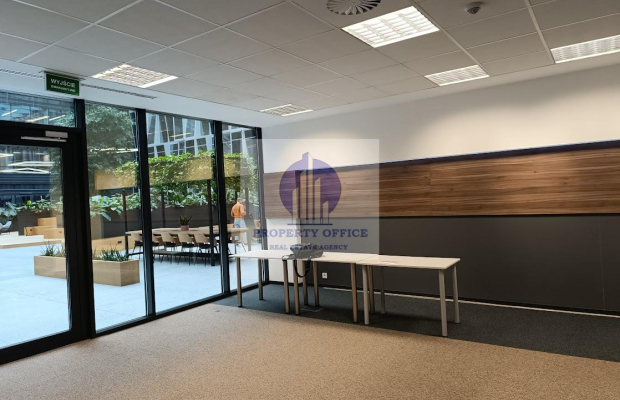 Wola: lokal handlowo-usługowy na wynajem