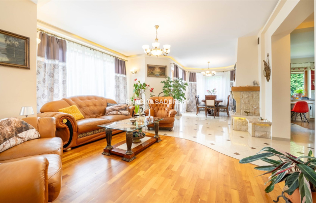 PRZESTRONNY, KLIMATYCZNY DOM NA WIDOKOWEJ DZIALCE 