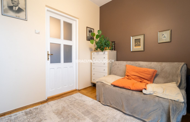 SPRZEDAM DOM W CETRUM KRAKOWA.