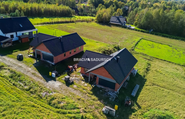 Parterowy dom w malowniczej Krzywaczce!