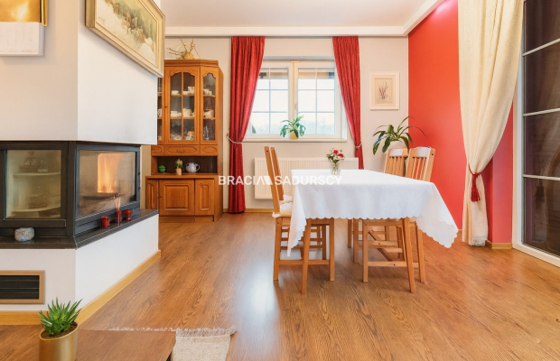 Dom z ogrodem i fotowoltaiką – 10 km od Krakowa