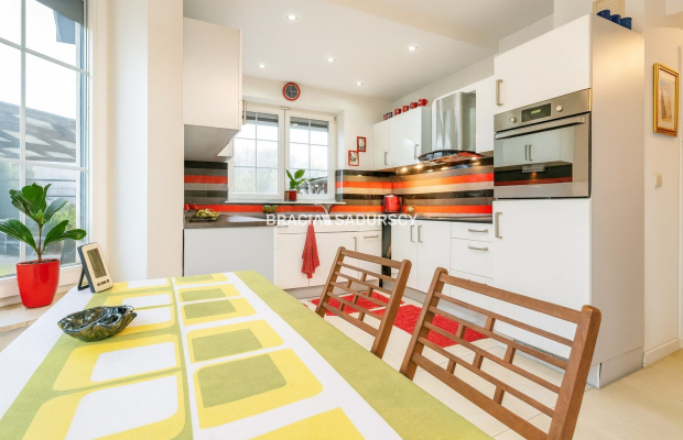 Dom z ogrodem i fotowoltaiką – 10 km od Krakowa