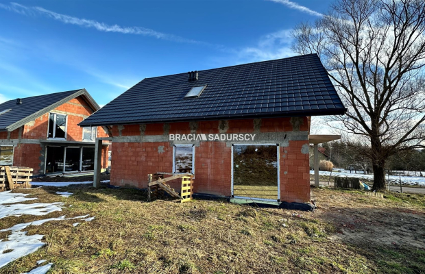 Dom w miejscowości Grojec,rynek pierwotny.