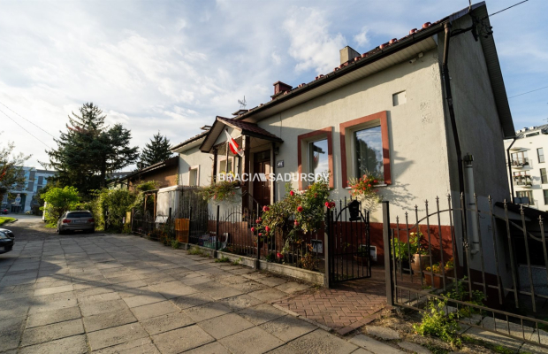 4,6 ar działki + 270 m² – szansa dla inwestorów