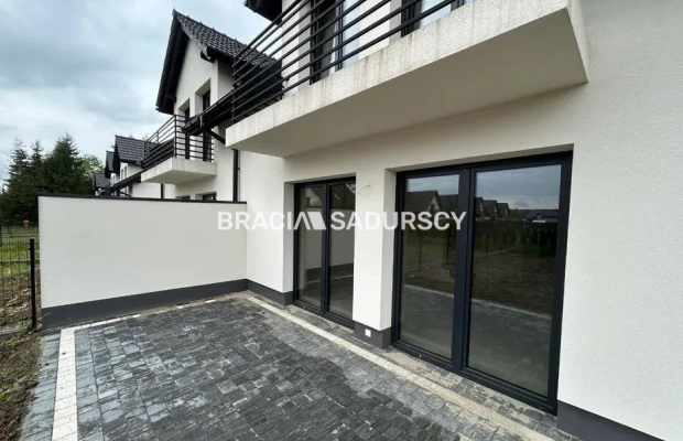 Nowoczesne domy w zabudowie bliźniaczej z garażem!