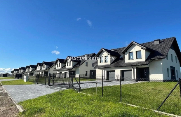 Nowoczesne domy w zabudowie bliźniaczej z garażem!