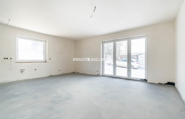 Dom blisko Krakowa – PKP, 25 min do centrum, garaż