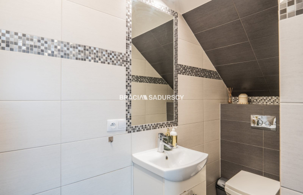 Kameralny bliźniak z ogrodem | świetna lokalizacja