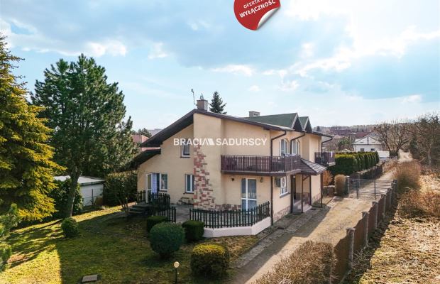 Dom 253m2 działka 10ar podpiwniczony Bieżanów