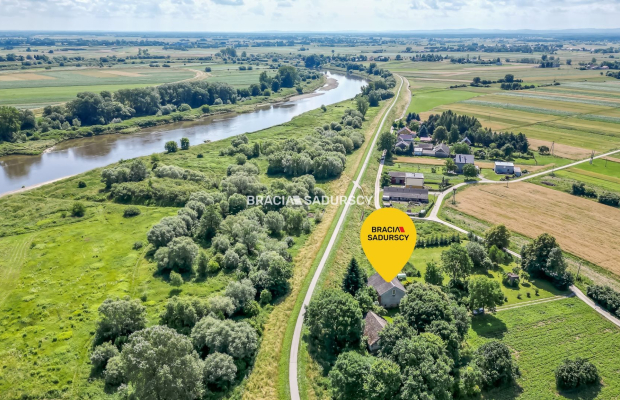 Urokliwa nieruchomość na zakolu Wisły / 48 ar 