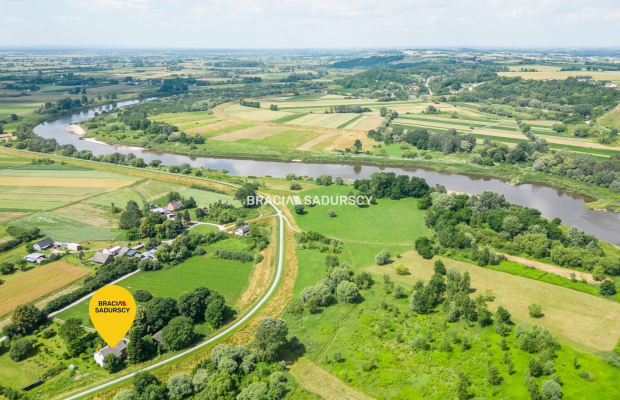 Urokliwa nieruchomość na zakolu Wisły / 48 ar 