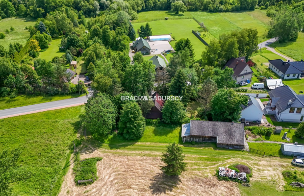 Drewniany dom z duszą i ogrodem!