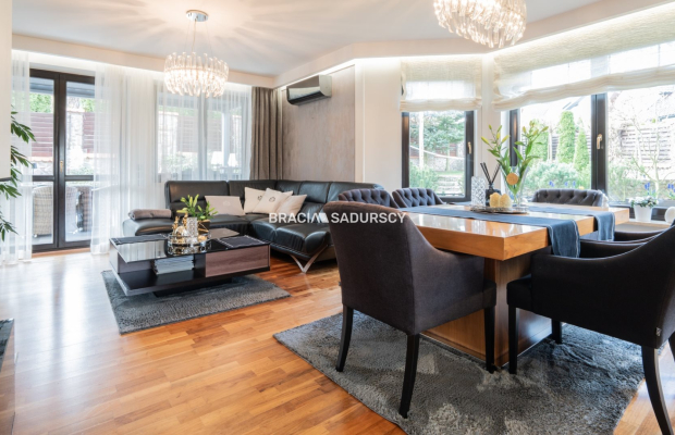 Piękny dom w Bibicach - kameralne osiedle