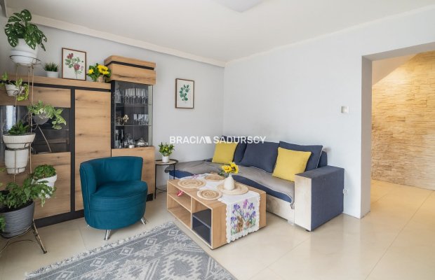 Dom wolnostojący na 15 arowej działce Opatkowice