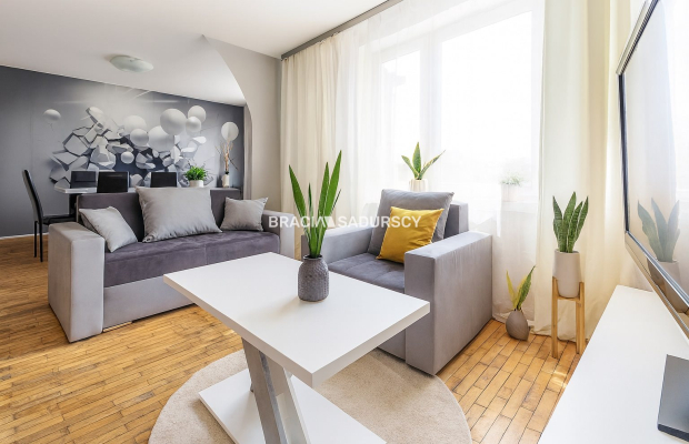 Dom w centrum Wieliczki, działka 15 ar