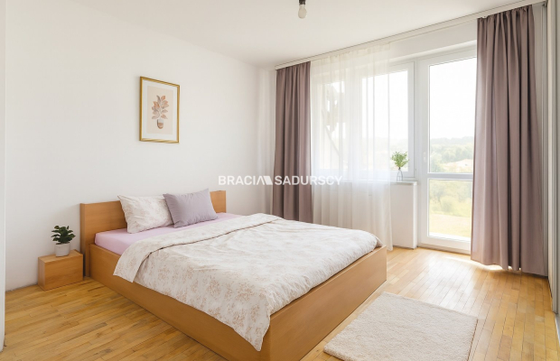 Dom w centrum Wieliczki, działka 15 ar