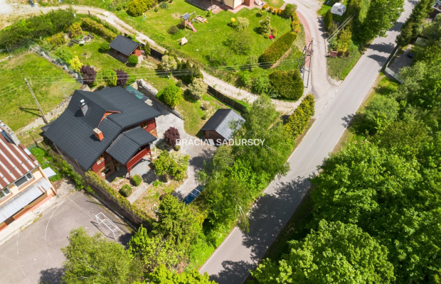Dom na sprzedaż w pięknej, zielonej okolicy!
