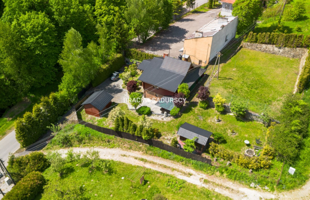 Dom na sprzedaż w pięknej, zielonej okolicy!