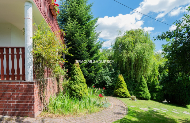 Dom + Agroturystyka / Dolinki Krakowskie 