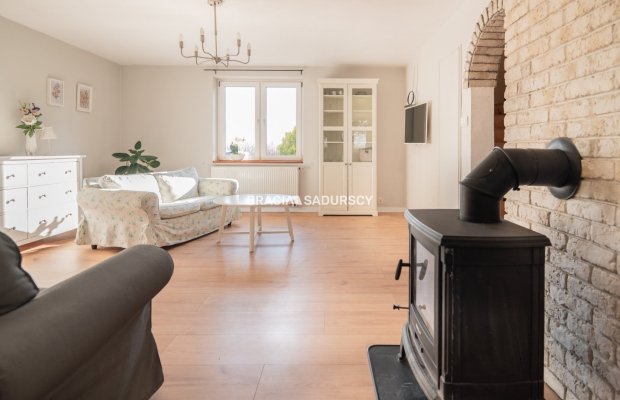 Uroczy dom 130m² z bajkowym ogrodem – Gnatowice!