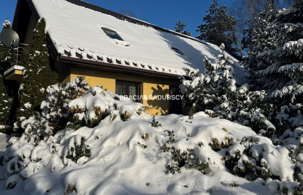 Dom wolnostojący | działka 26 arów | Garaż