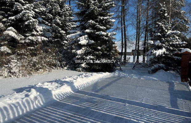 Dom wolnostojący | działka 26 arów | Garaż