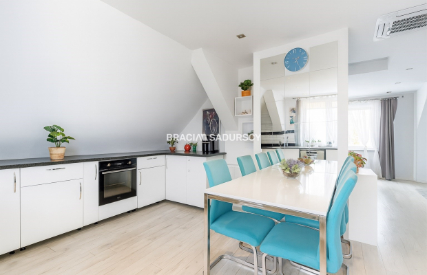 Wolnostojący dom Opatkowice-180 m² działka 11arów