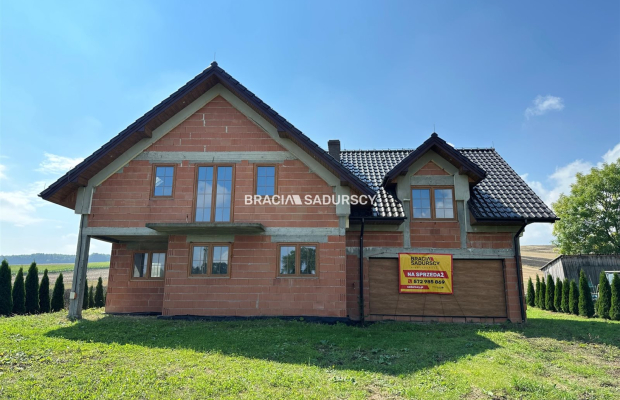 Dom na wsi, duża działka 30 km od Krakowa 